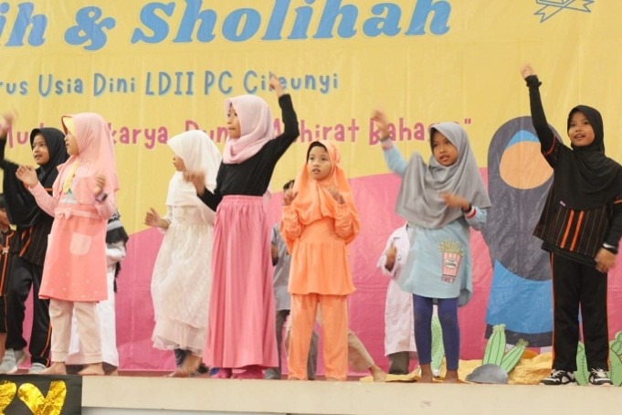 Festival Anak Sholih & Sholihah